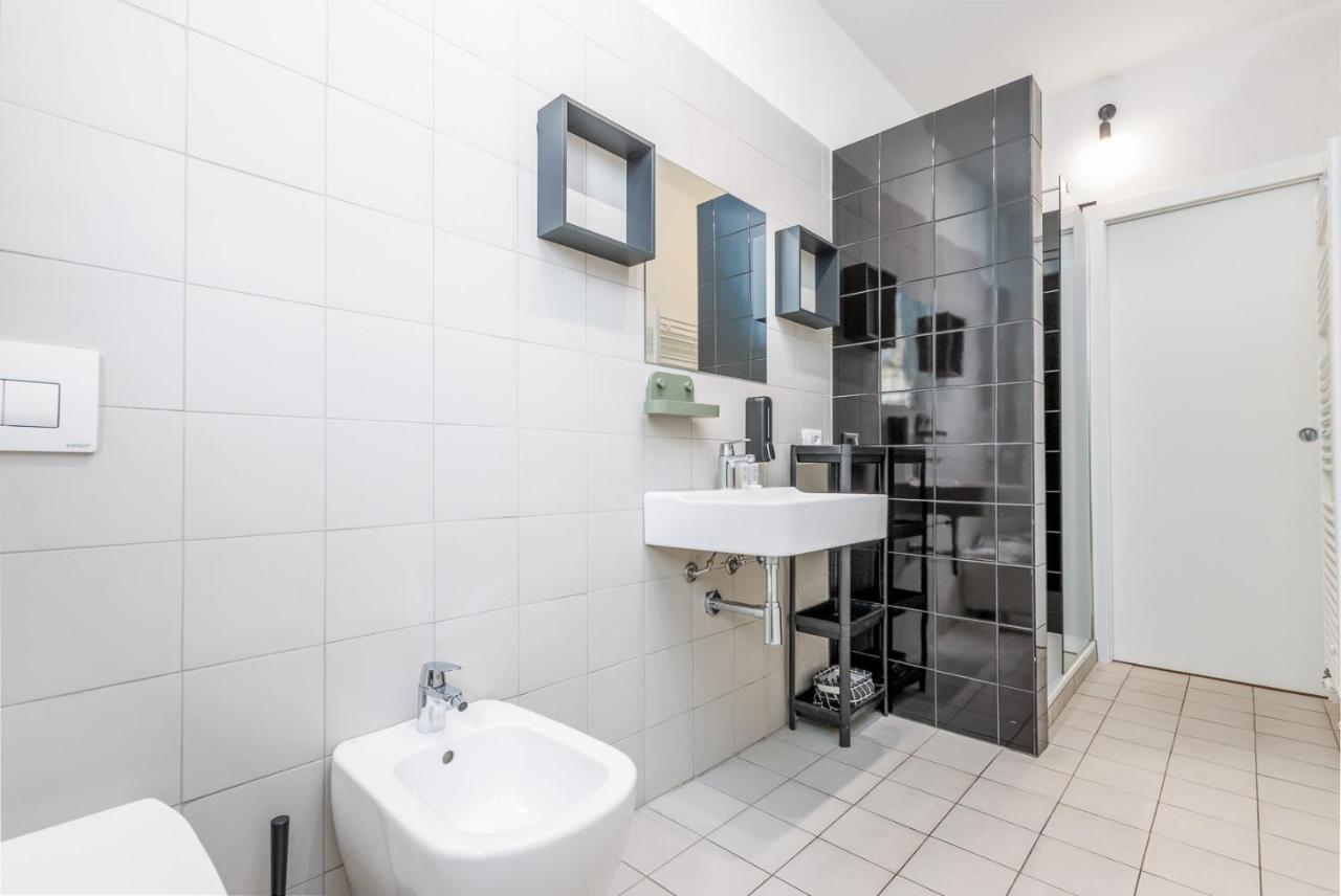 Feel - Porta Nuova Rooms Bergamo Exterior photo